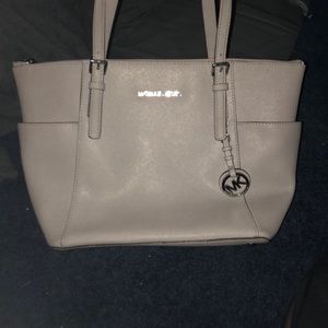 Michael kors handbag!  PERFECT condition